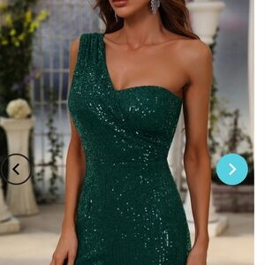Faeriesty Deep Green Sequined One Shoulder Jumpsuit Size S
